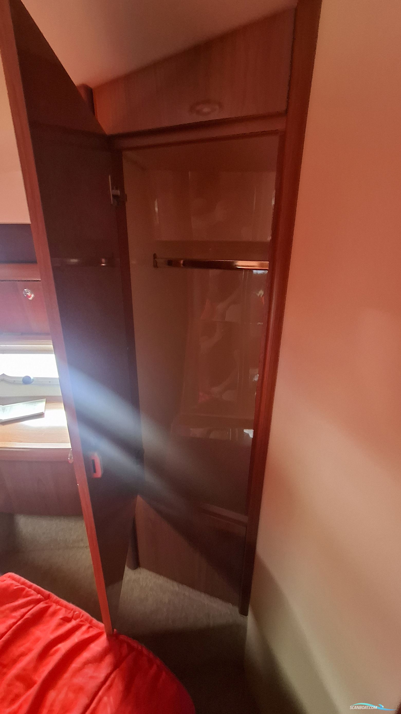 Sealine S38 Sports open