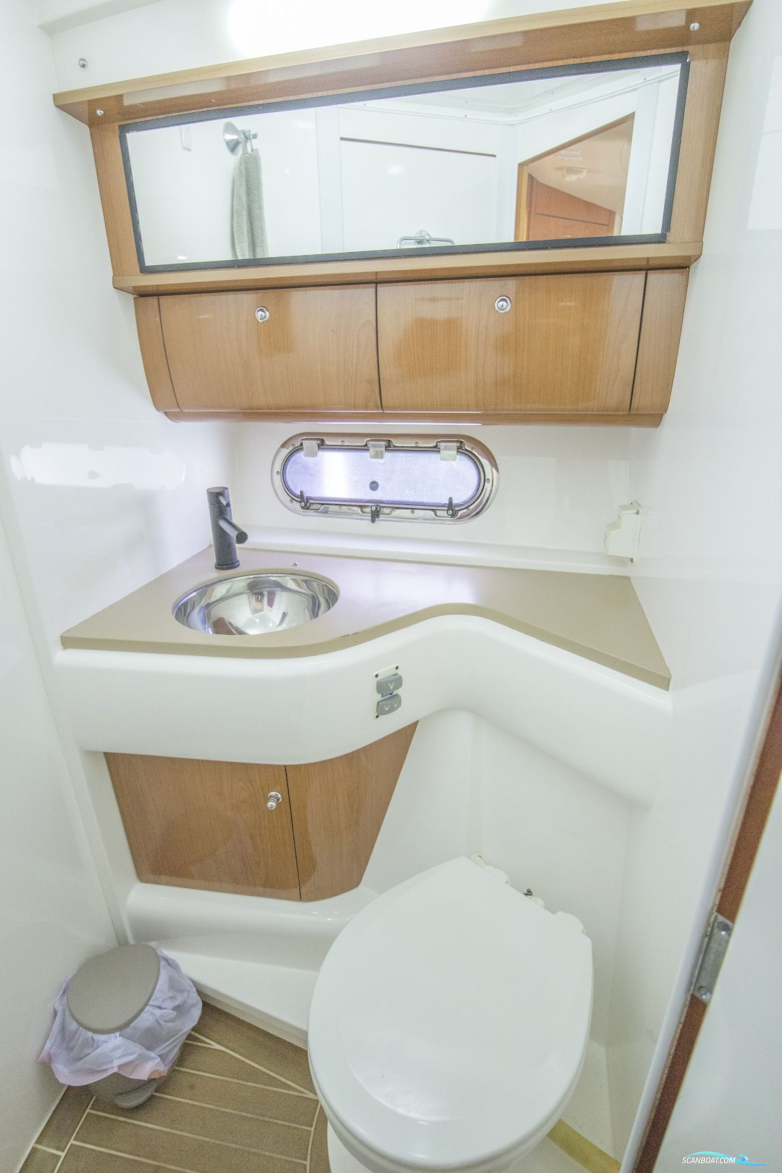 Sealine S42