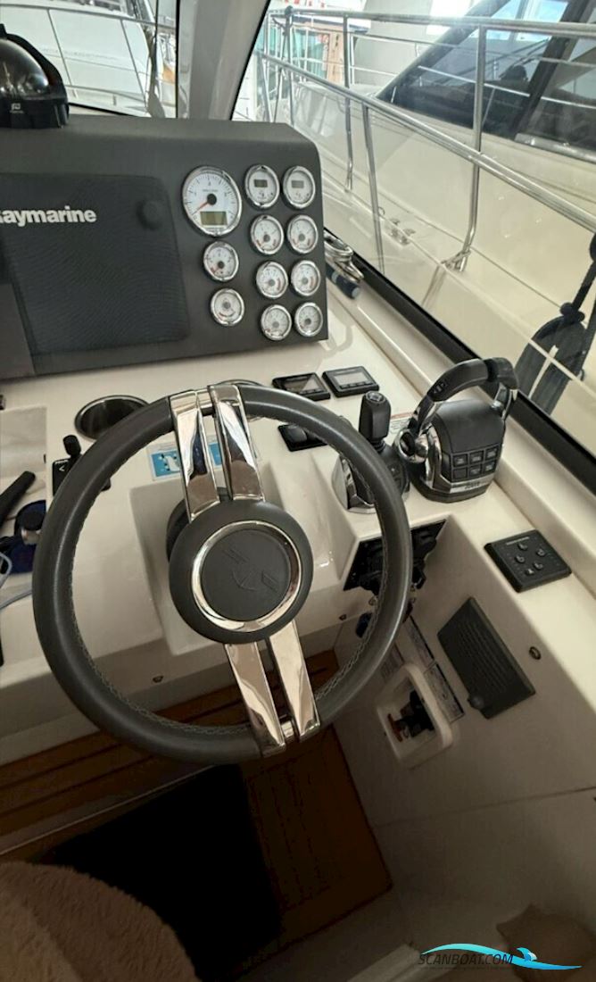 Sealine SC 35