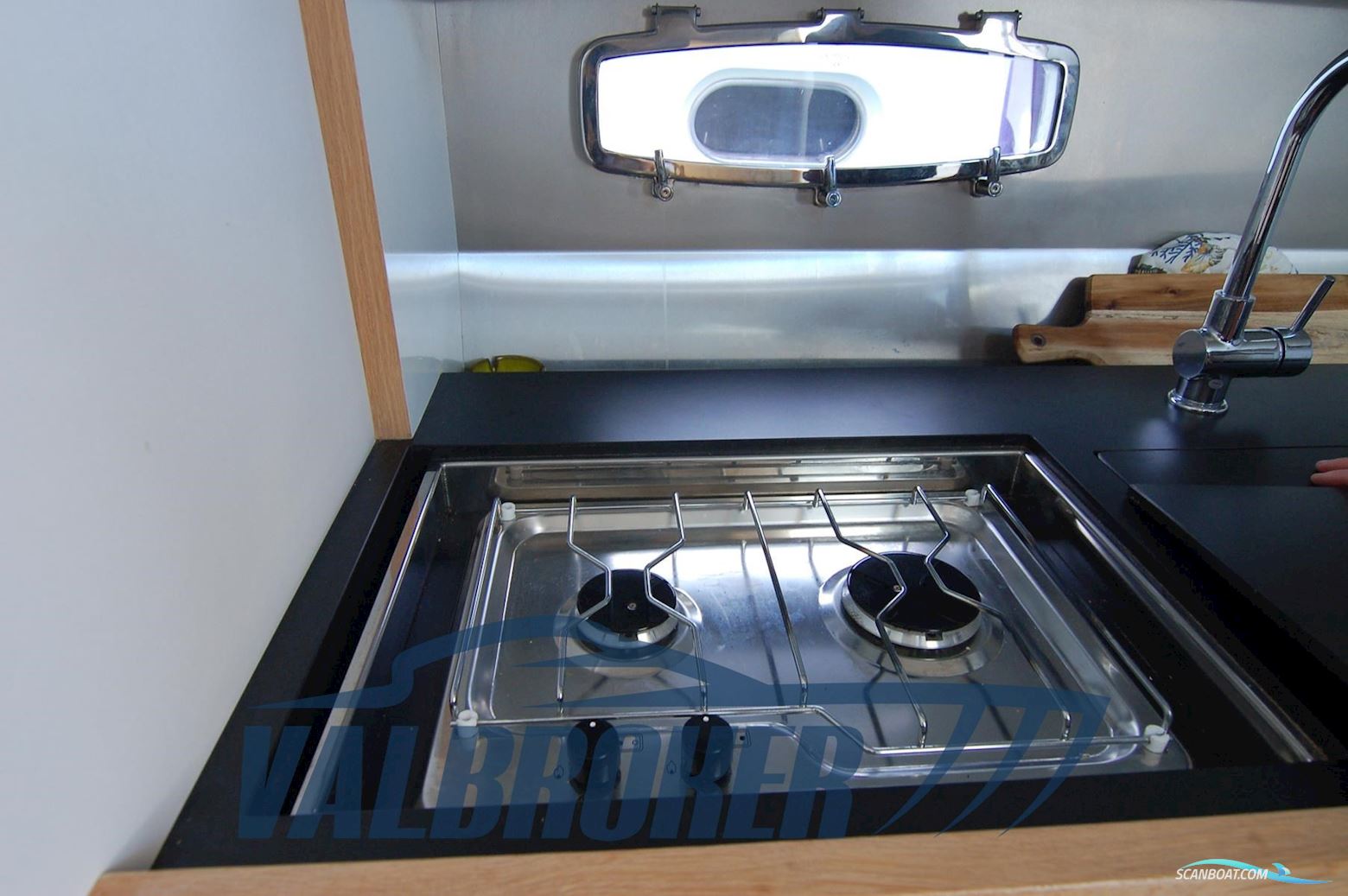 Sealine SC 35