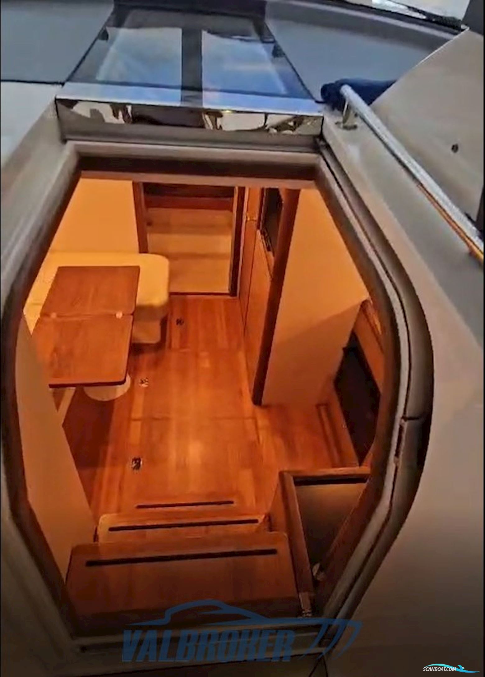Sealine SC 35
