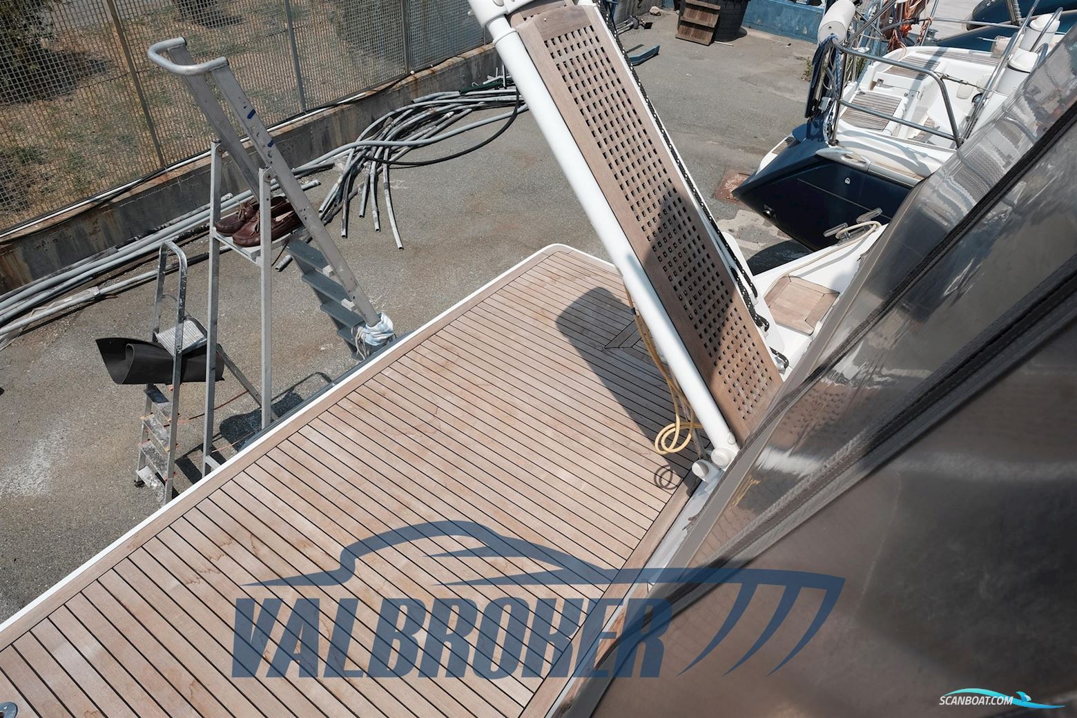 Sealine SC 35