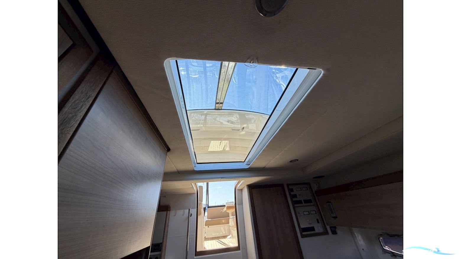 Sealine SC35