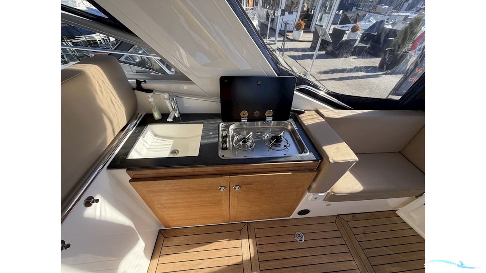 Sealine SC35