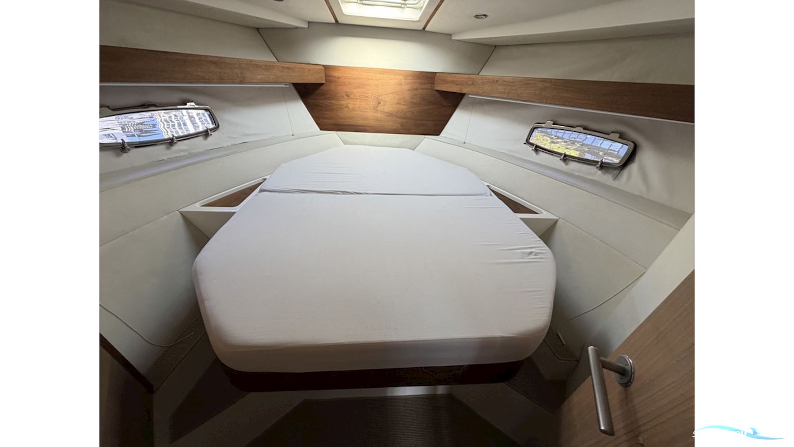 Sealine SC35