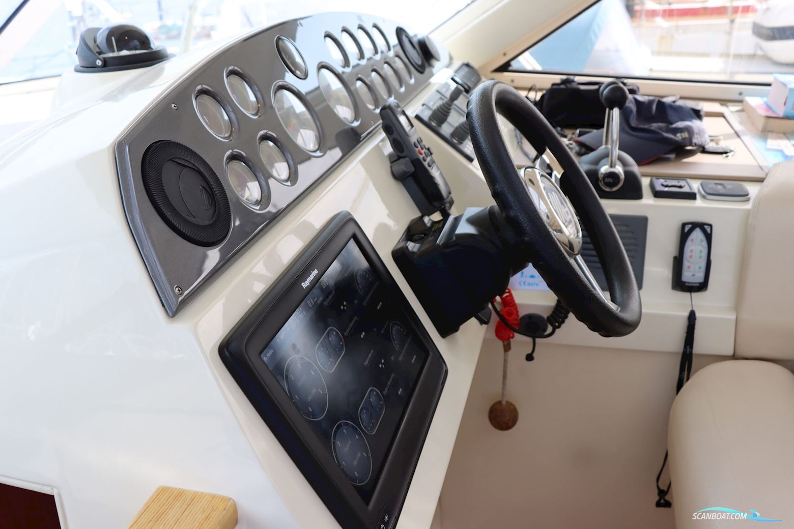 Sealine SC39