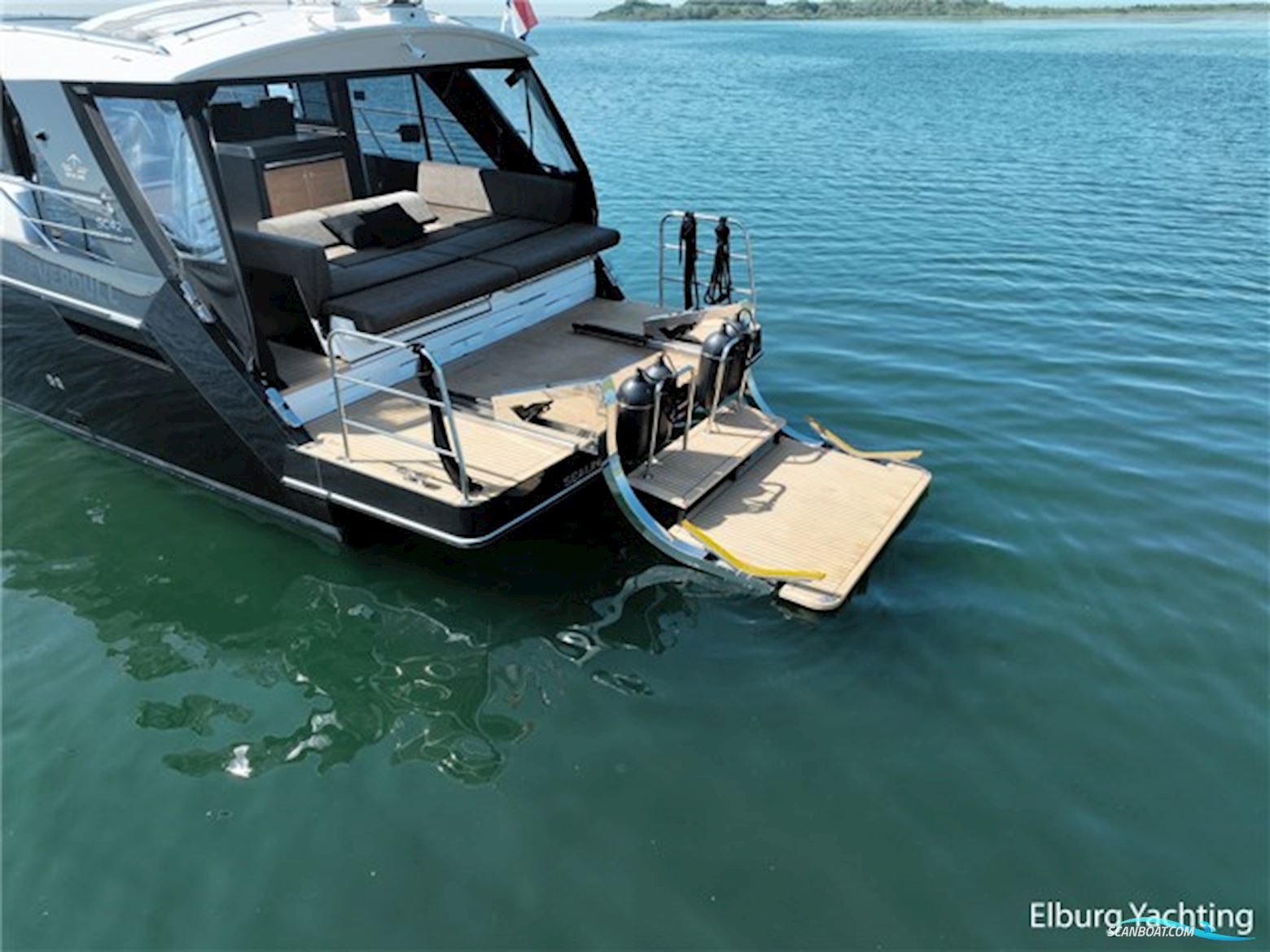 Sealine SC42 Custom