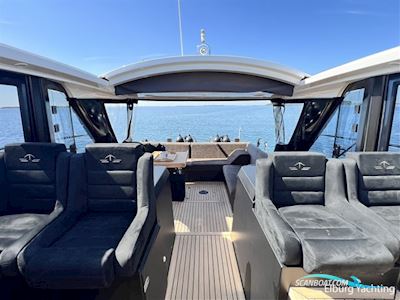 Sealine SC42 Custom Motorbåd 2012, Holland