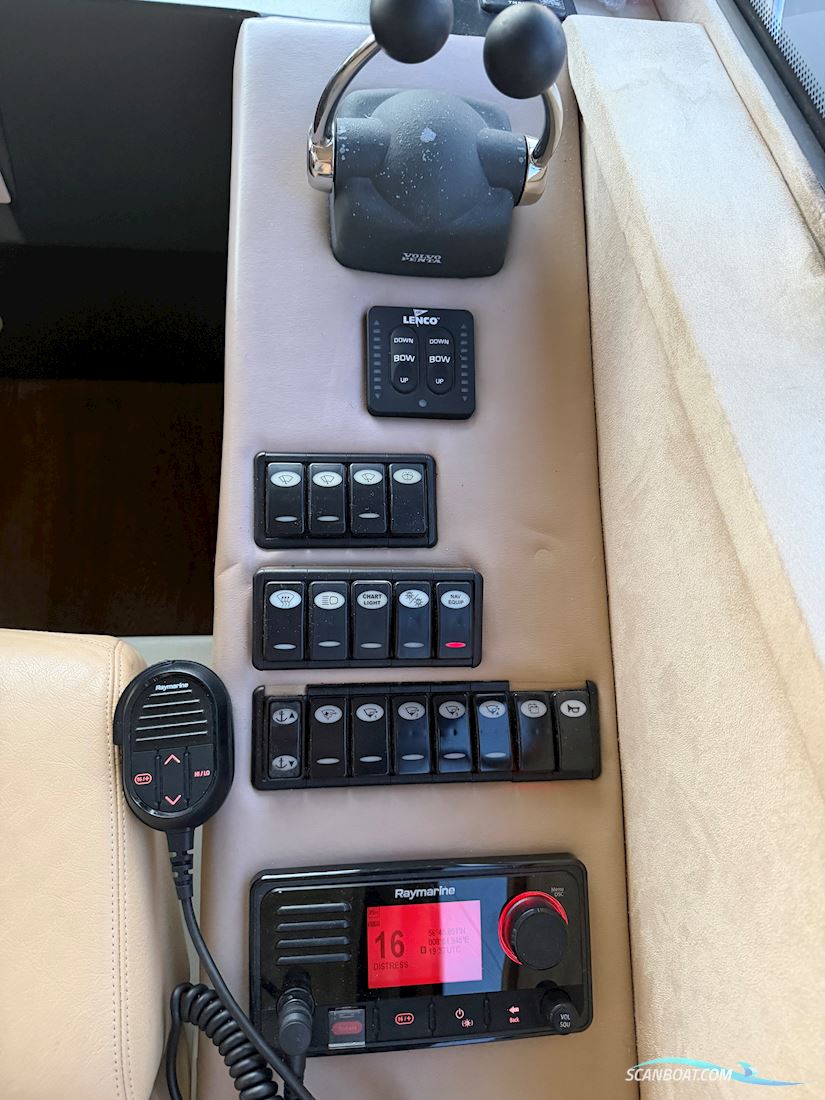Sealine T 50
