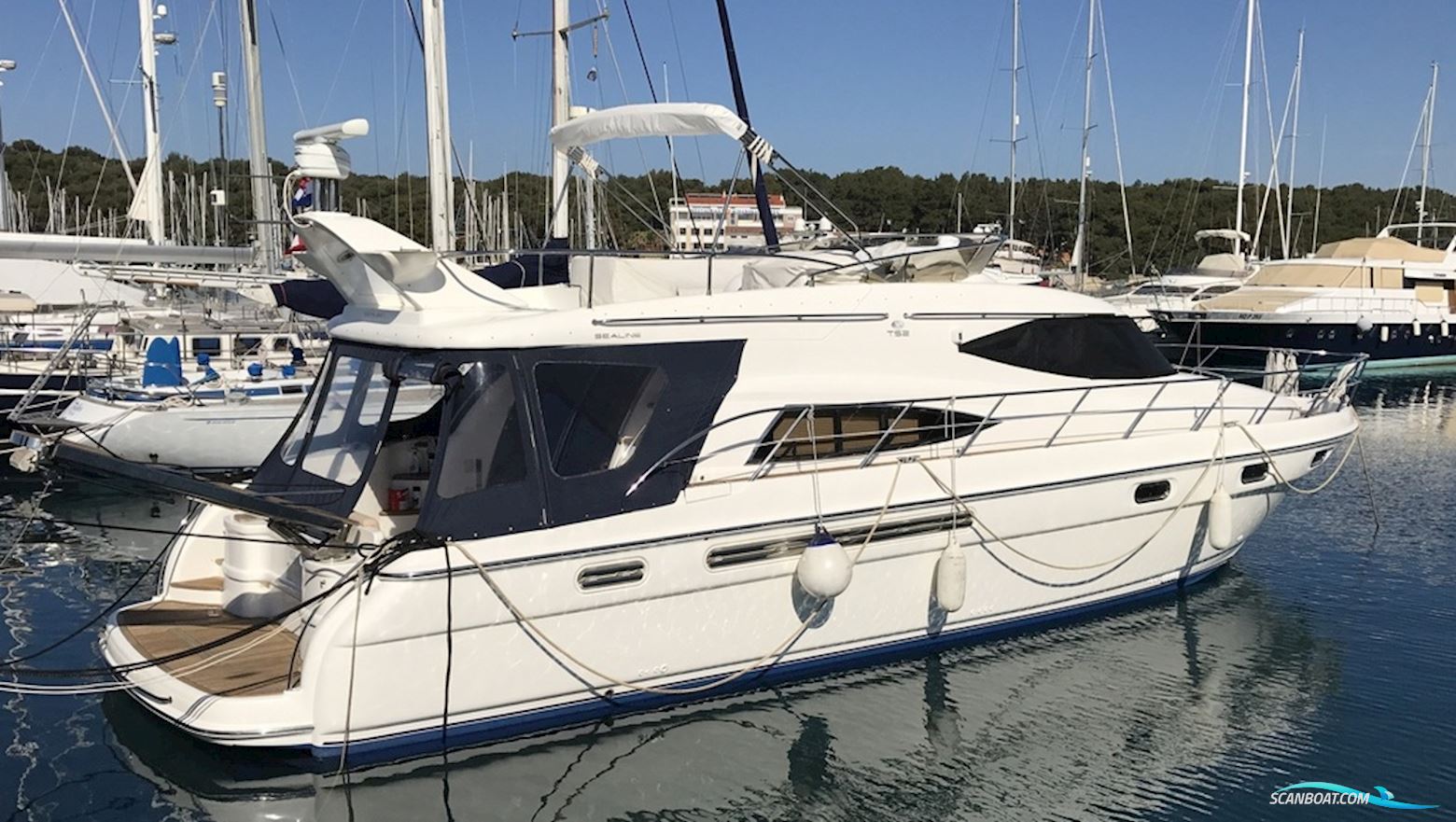 Sealine T 52 - BJ. 2005 - 3 KABINEN Motorbåd 2005, med VOLVO PENTA D12-670 motor, Kroatien