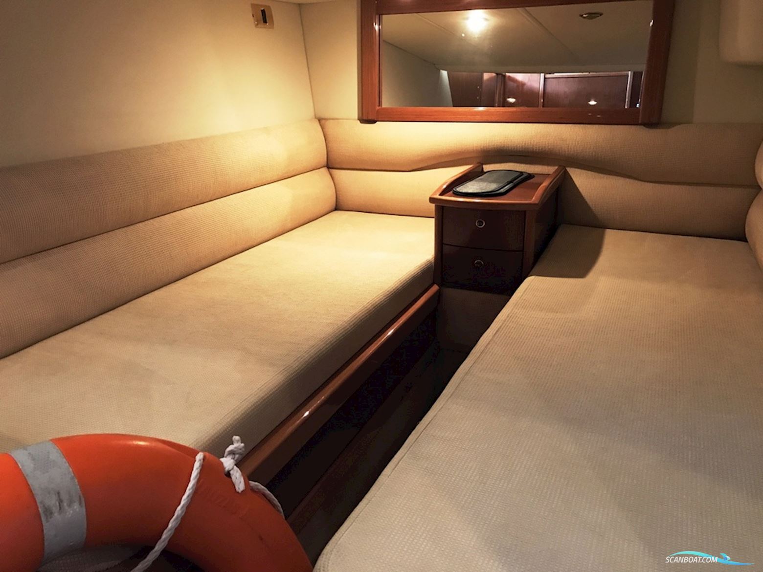 Sealine T 52 - BJ. 2005 - 3 KABINEN