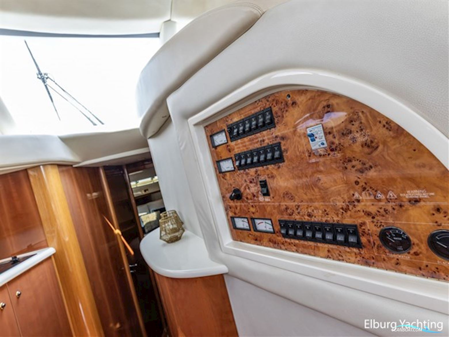 Sealine T47