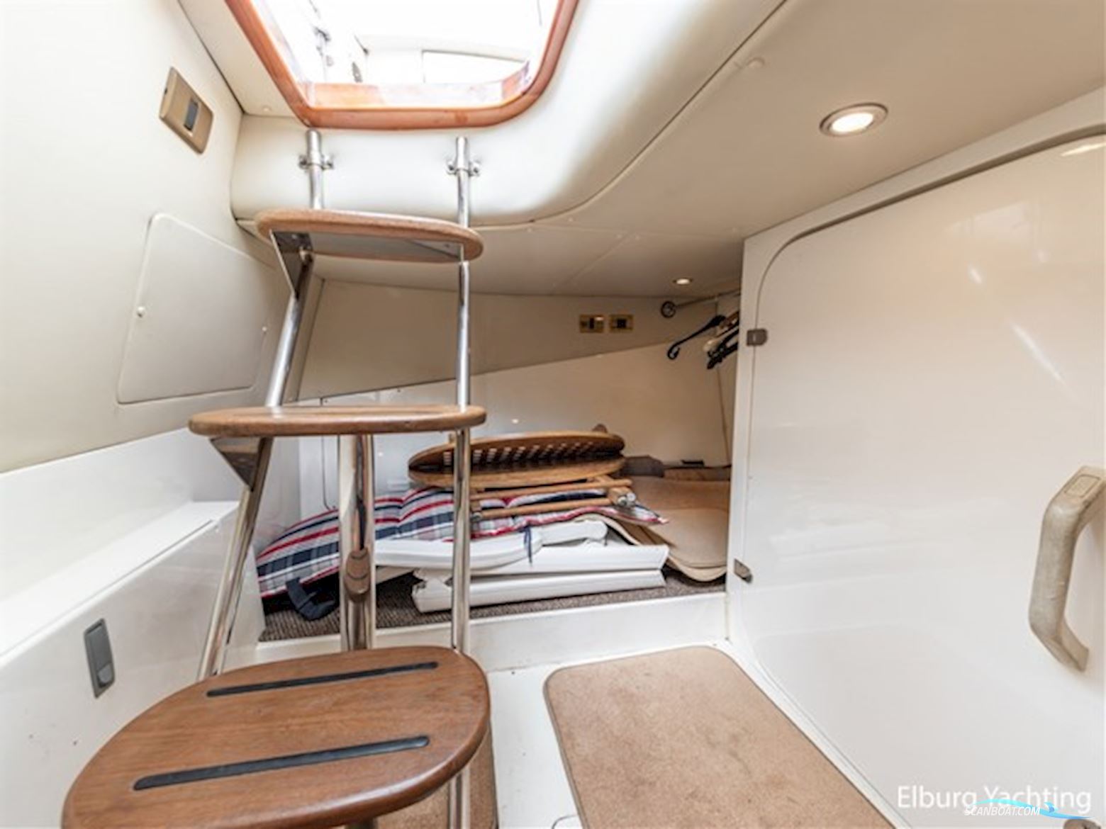 Sealine T47