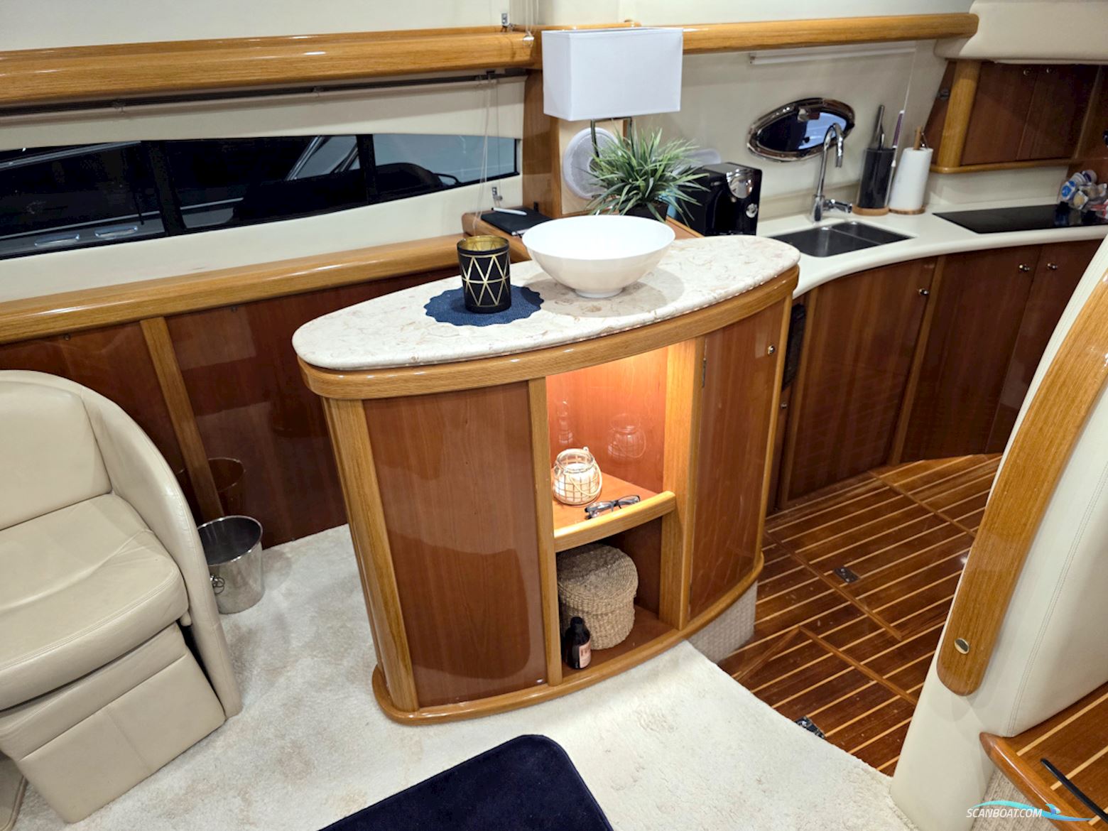 Sealine T47