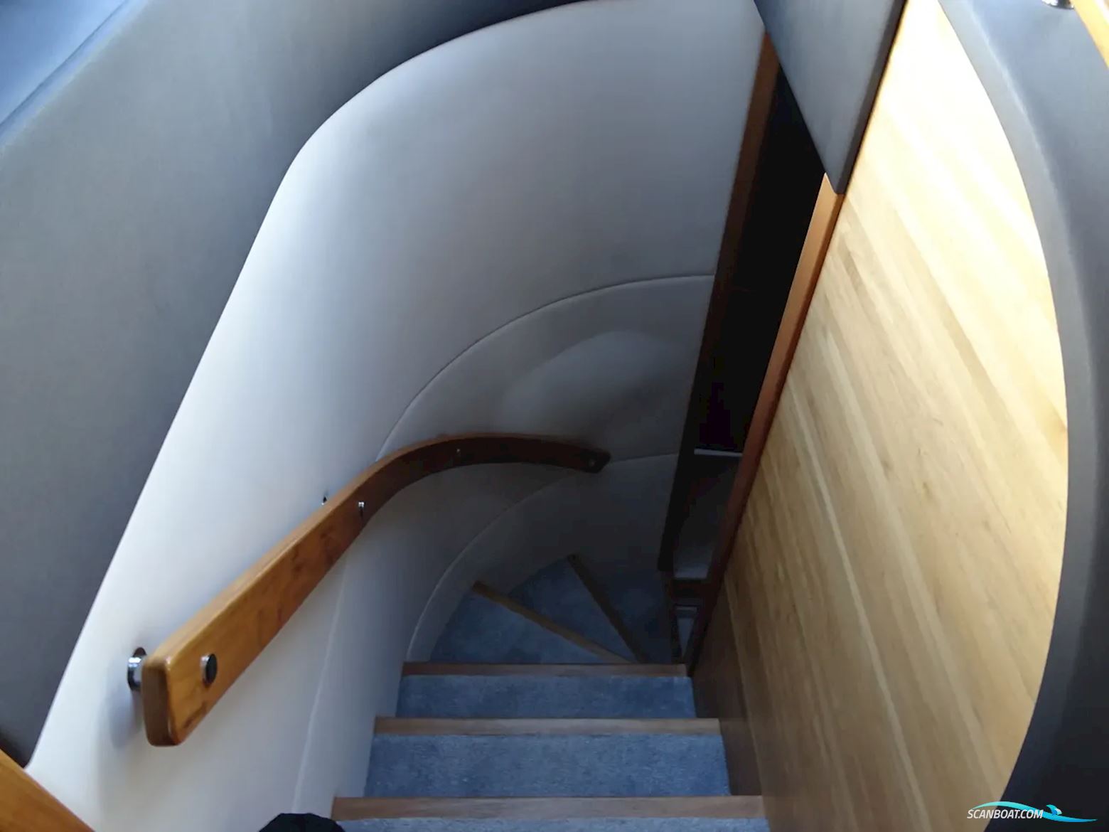 Sealine T50