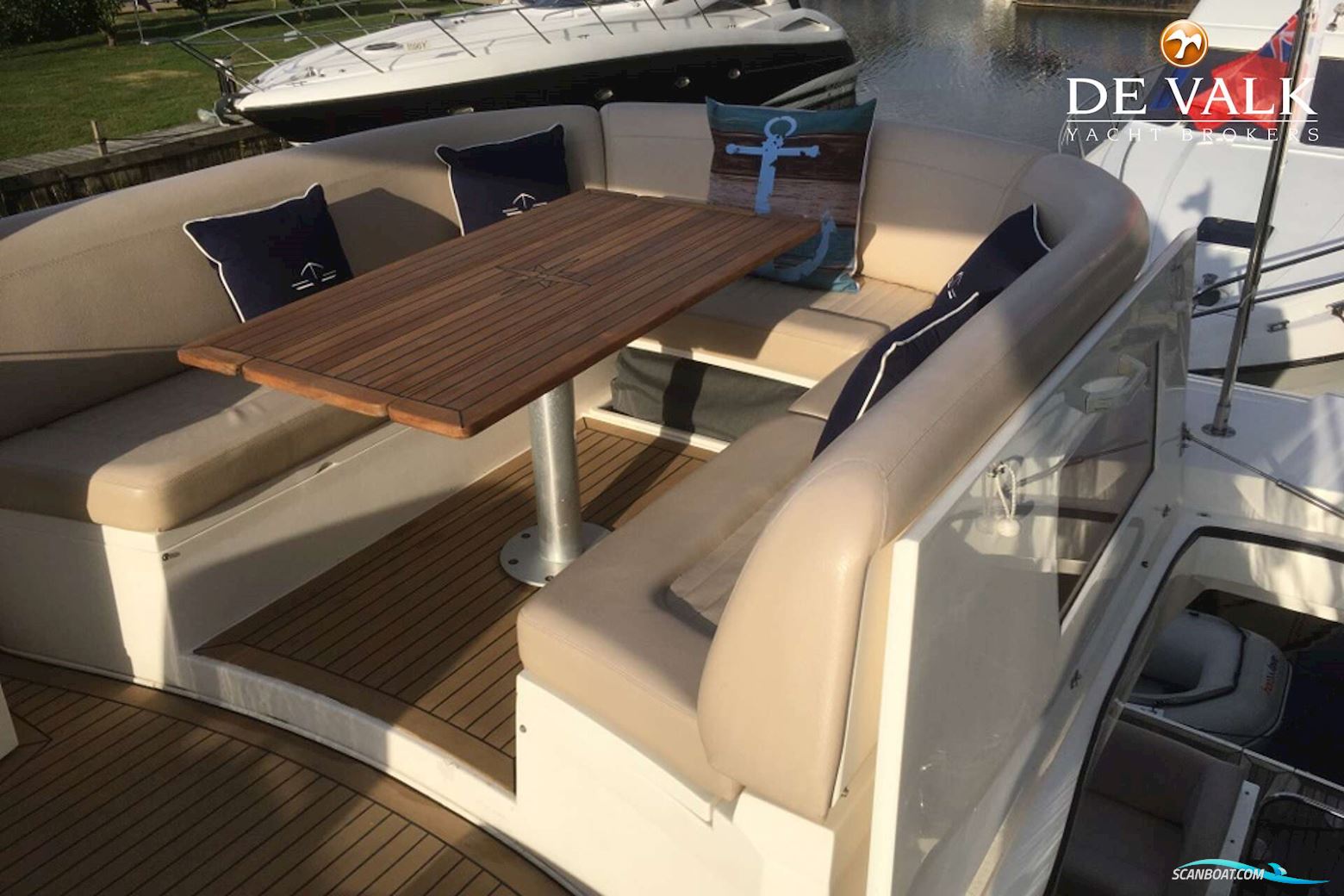 Sealine T50