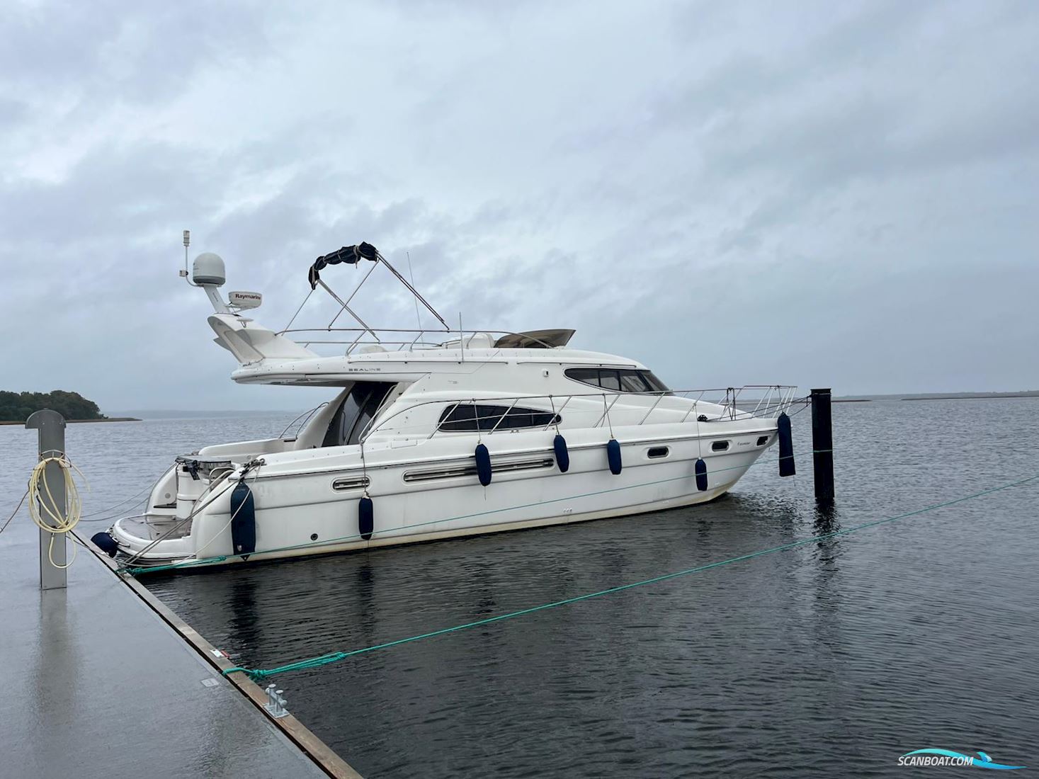 Sealine T51 Flybridge