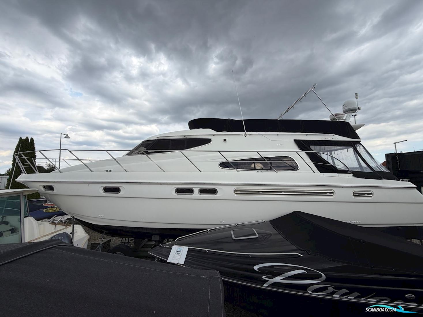 Sealine T51 Flybridge