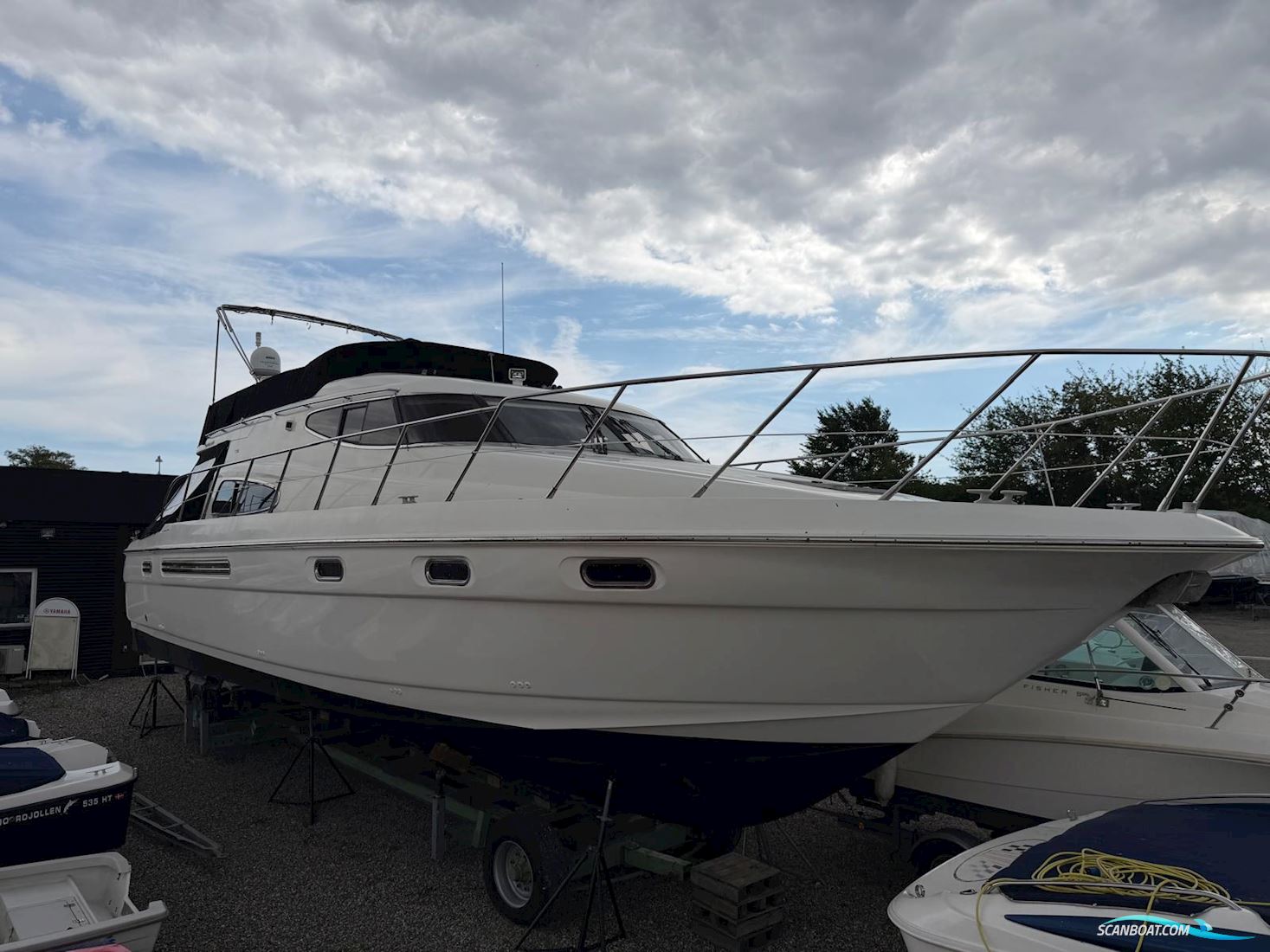 Sealine T51 Flybridge