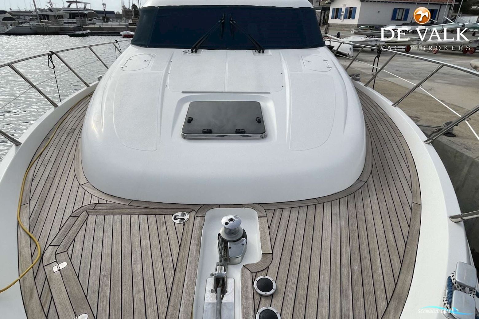 Sealine T51 Motor Yacht