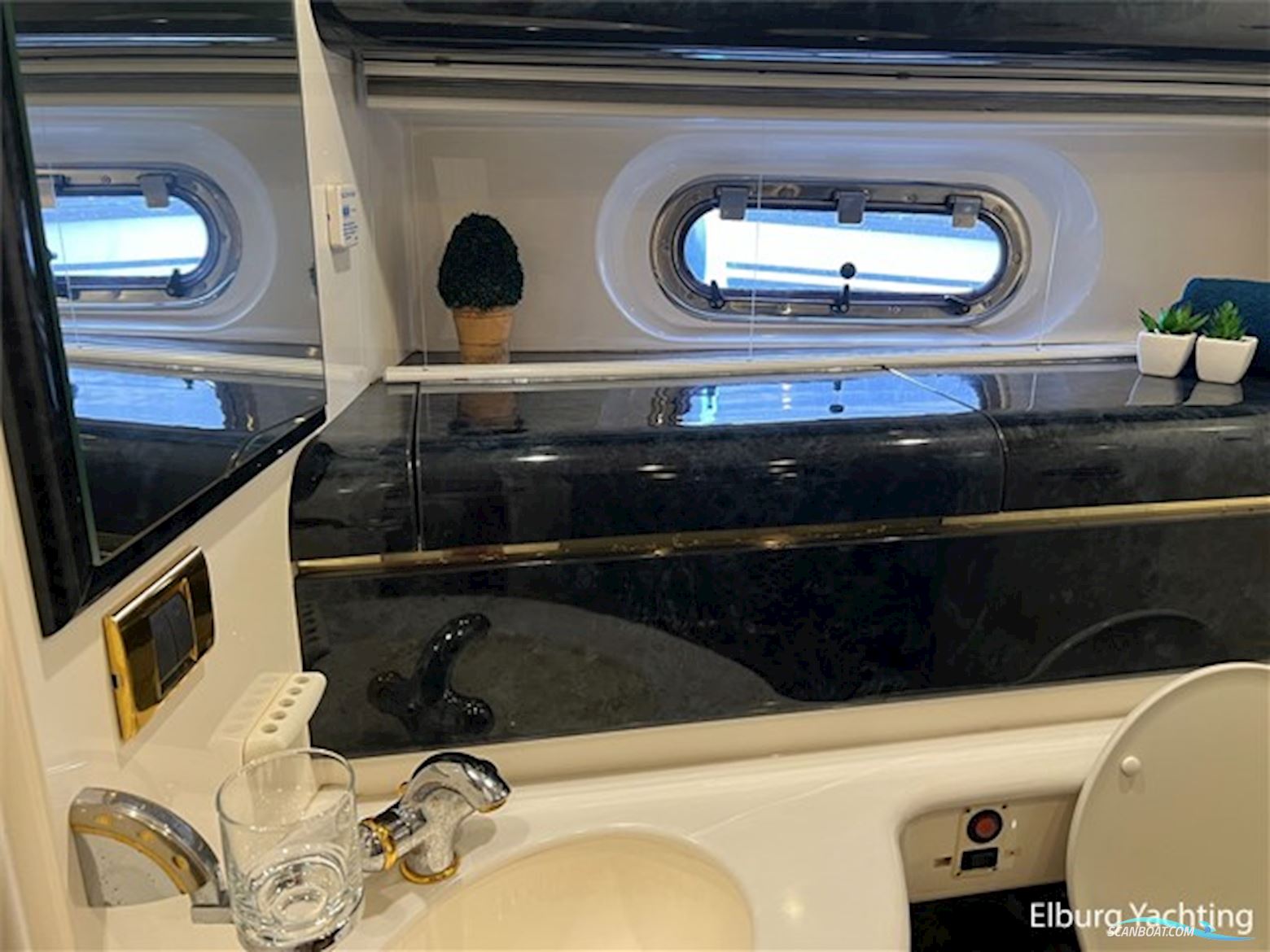 Sealine T51