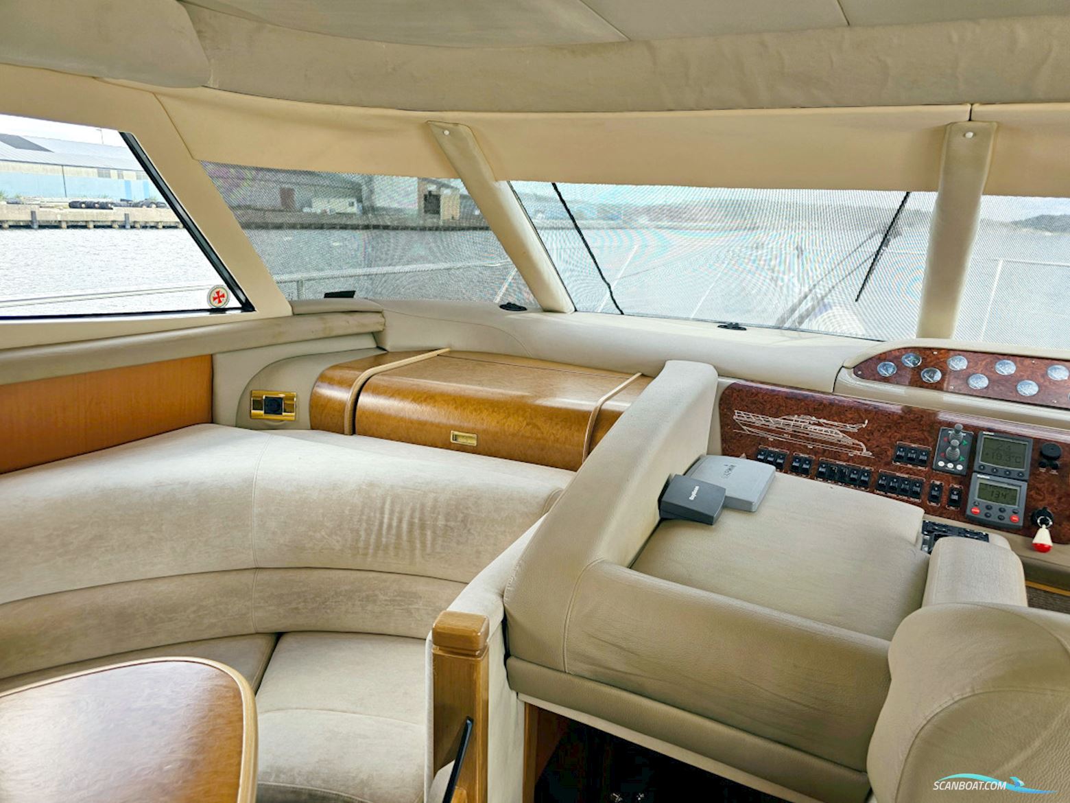 Sealine T51 Volvo Penta Tamd 122P Edc