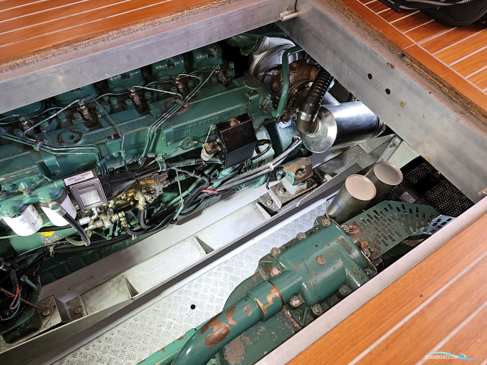 Sealine T51 Volvo Penta Tamd 122P Edc