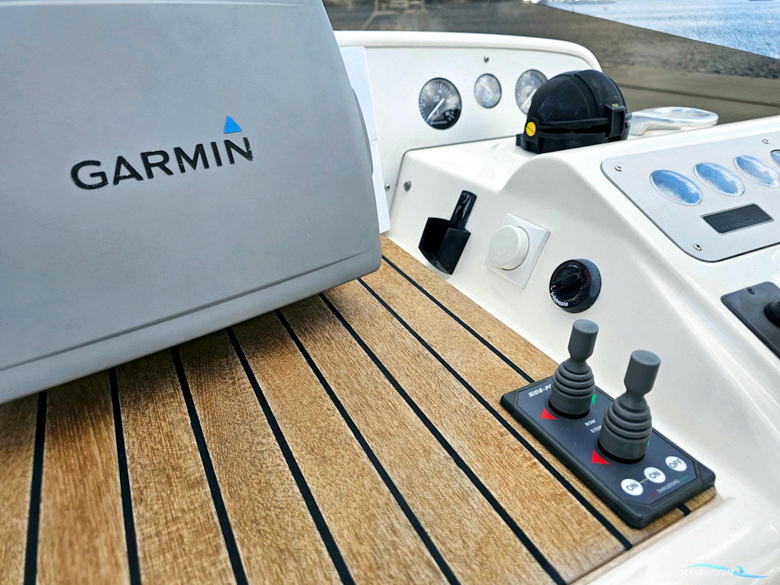 Sealine T51 Volvo Penta Tamd 122P Edc