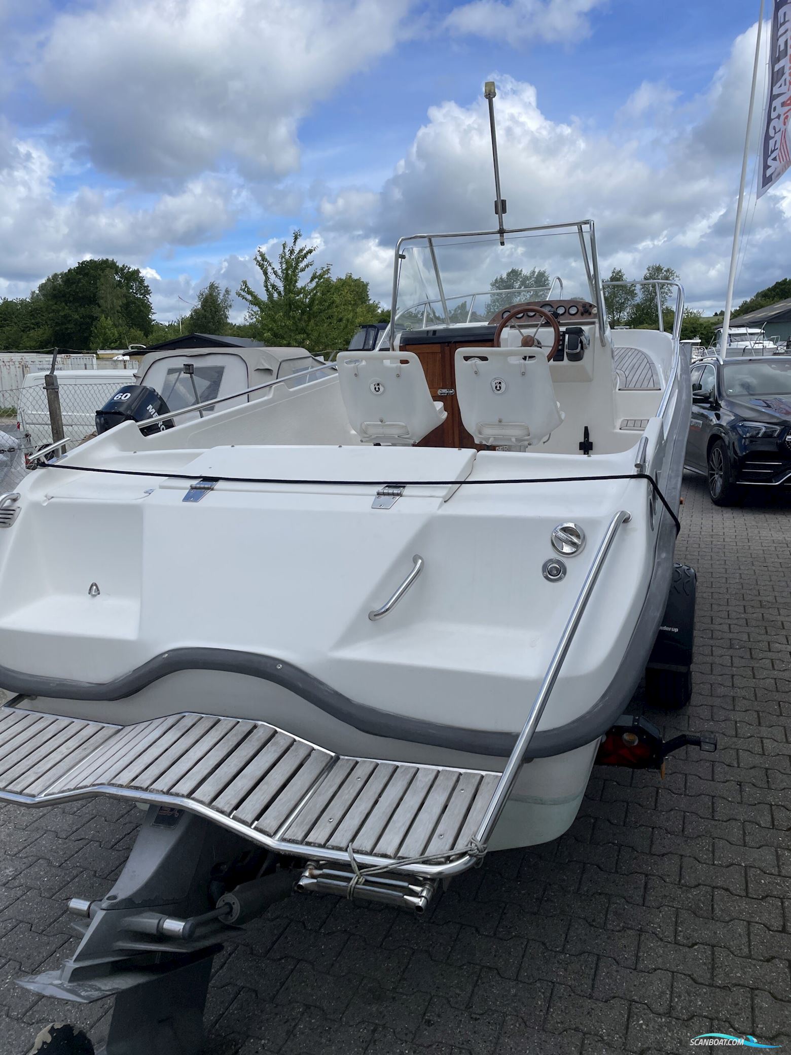 SeaMaster 210 Sports