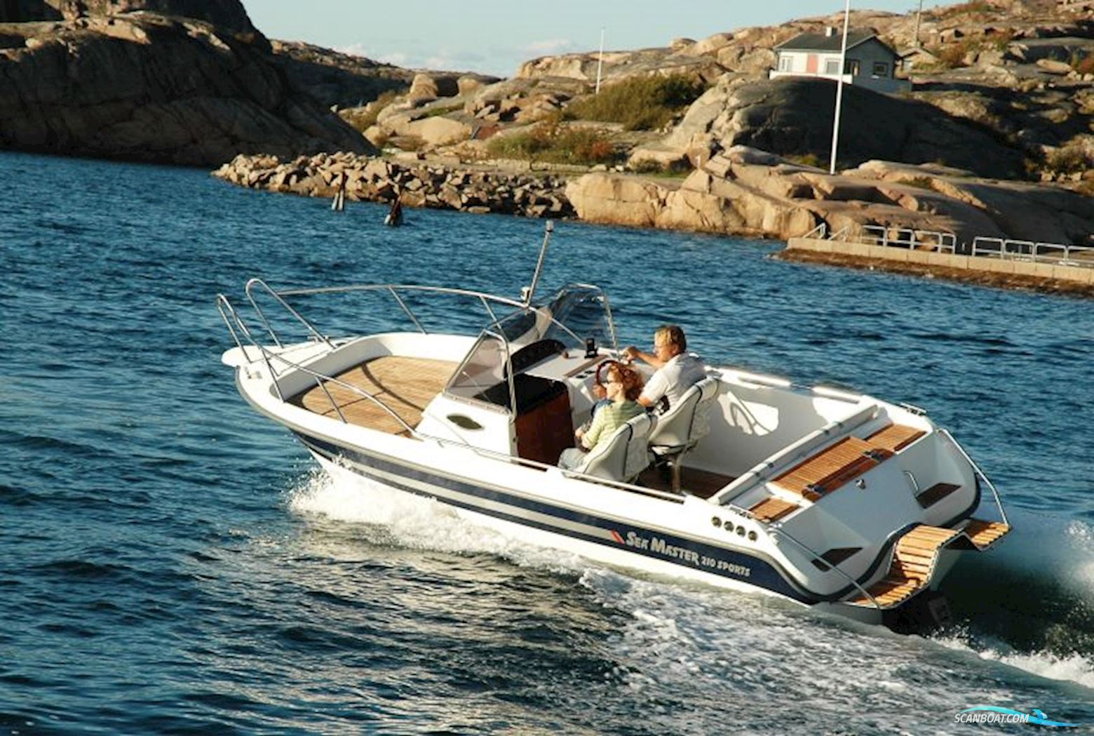 SeaMaster 210 Sports