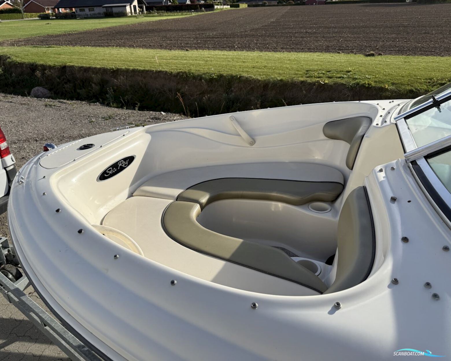 SeaRay 185