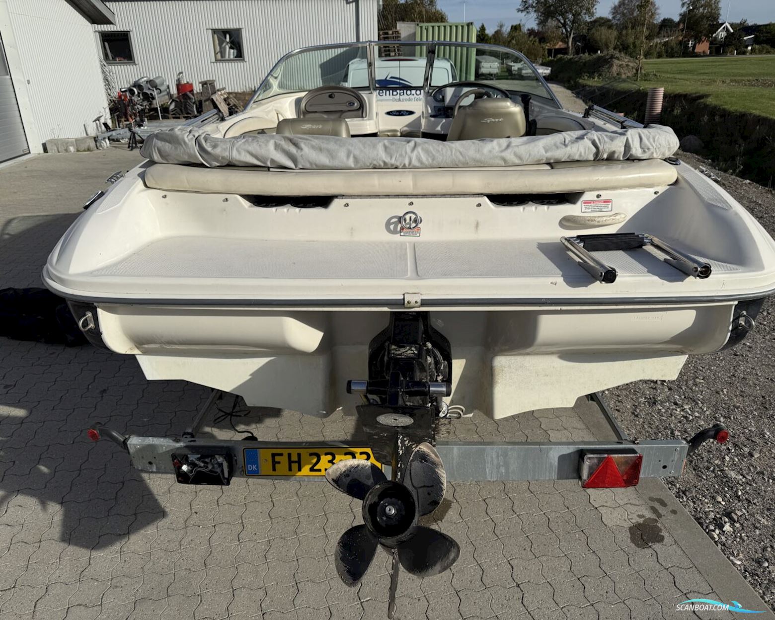 SeaRay 185