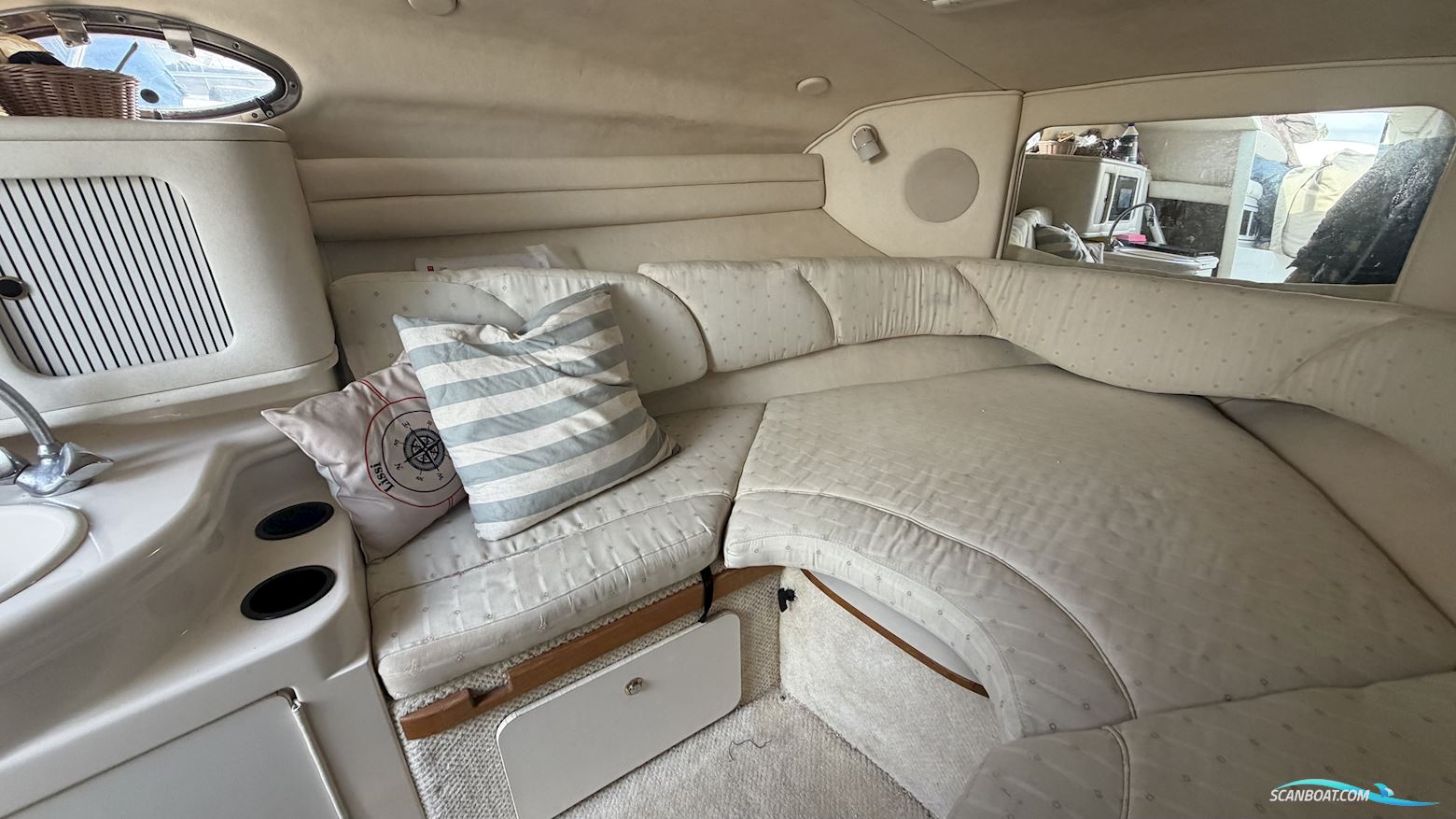 Searay Sundancer 260