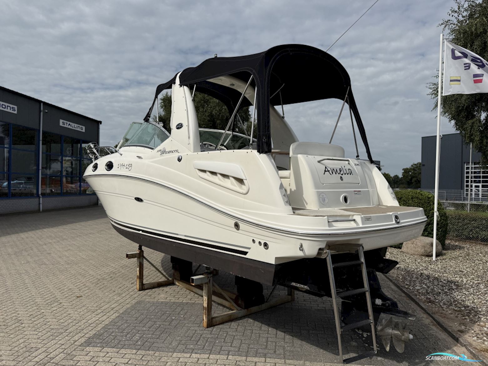 Searay Sundancer 275