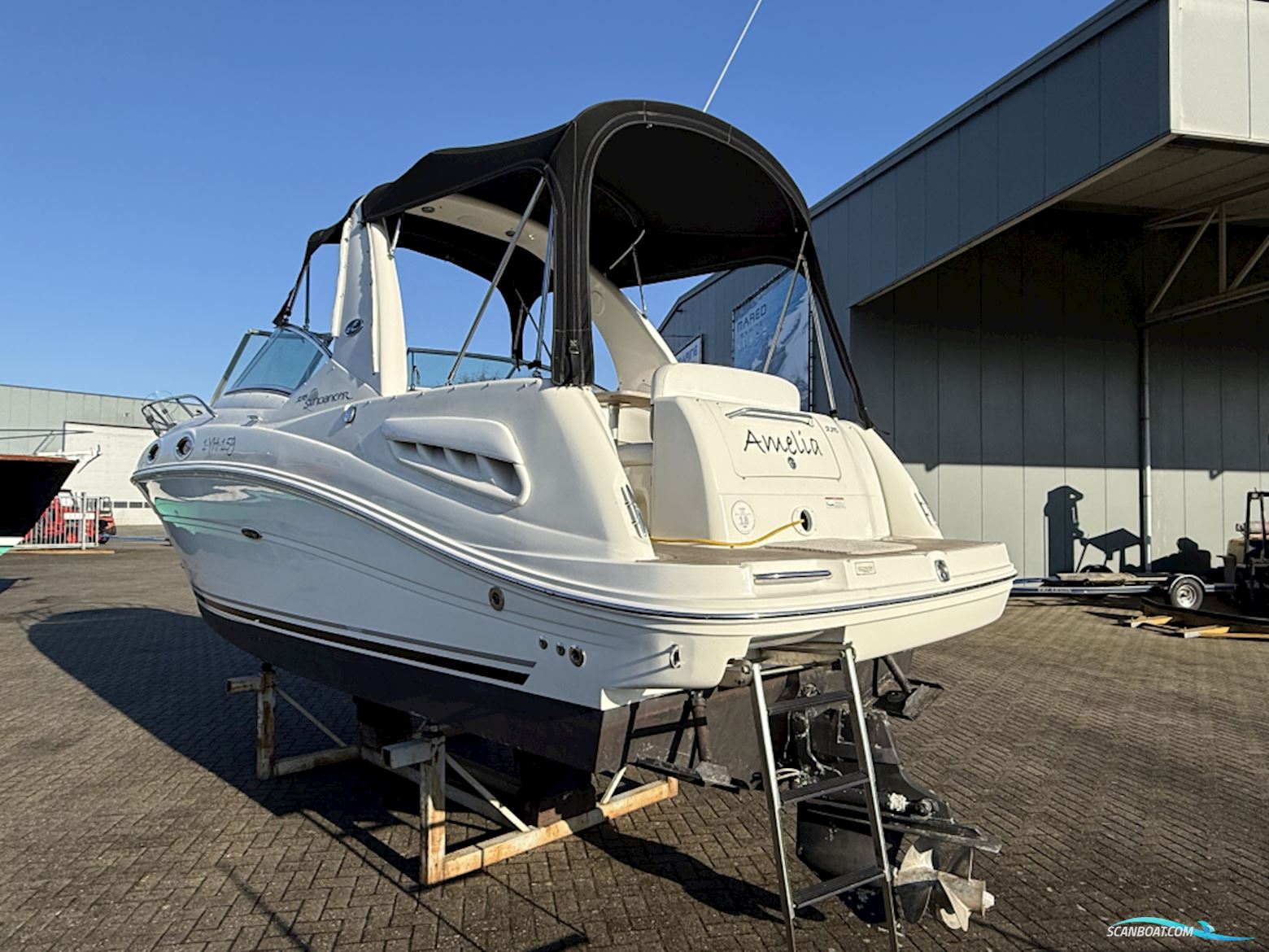 Searay Sundancer 275