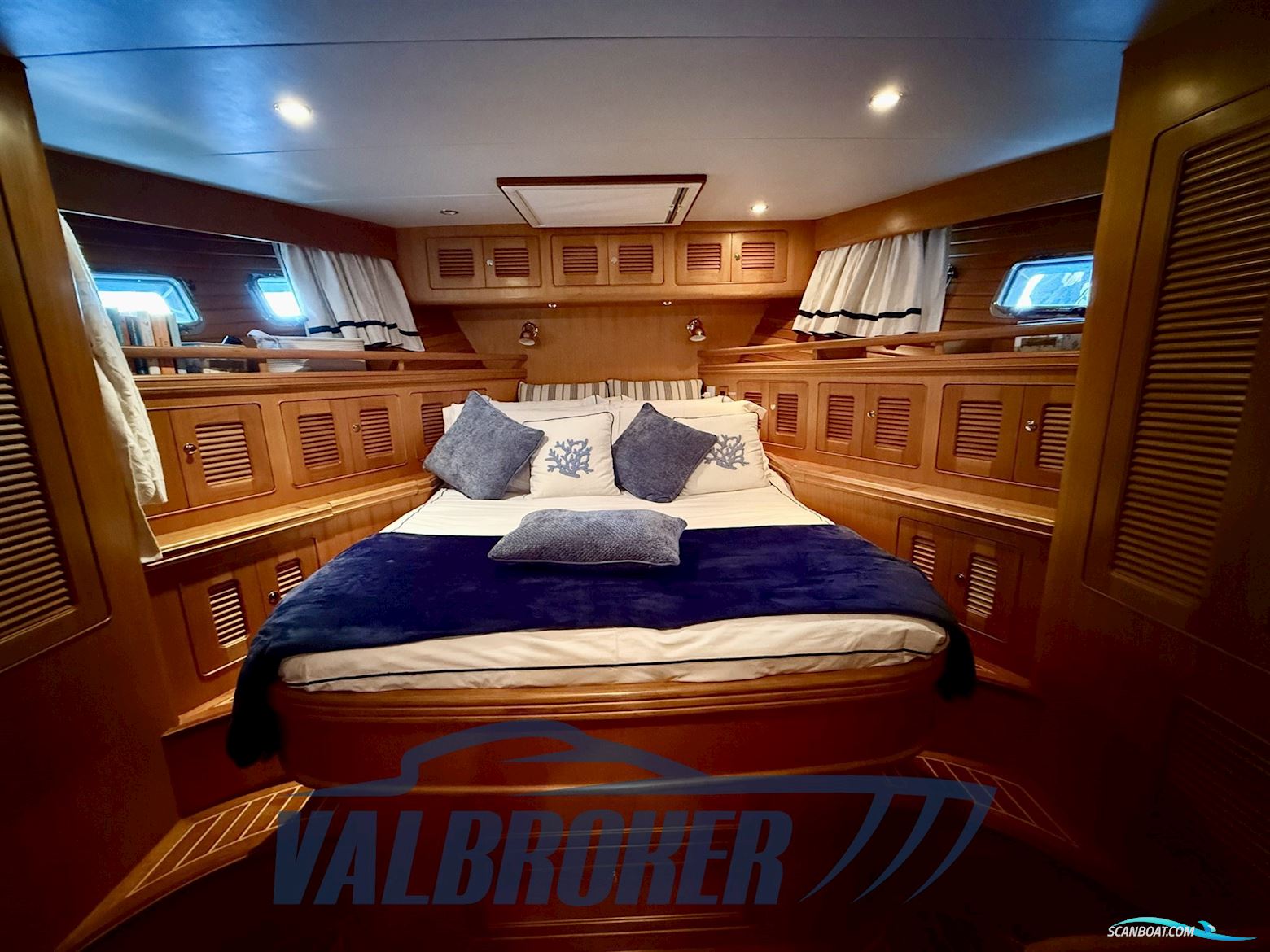 Selene Yachts 47 Ocean Trawler