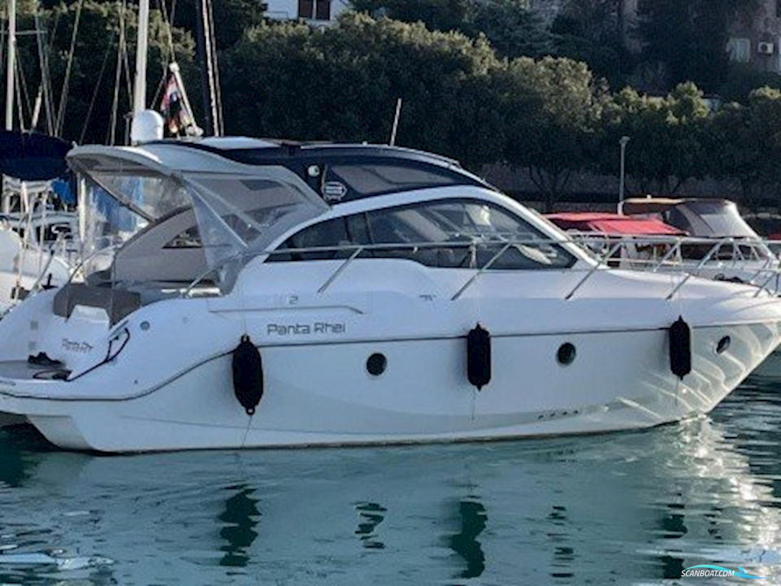 Sessa C 32 Motorbåd 2012, med Volvo Penta 5.0 Gxi motor, Kroatien