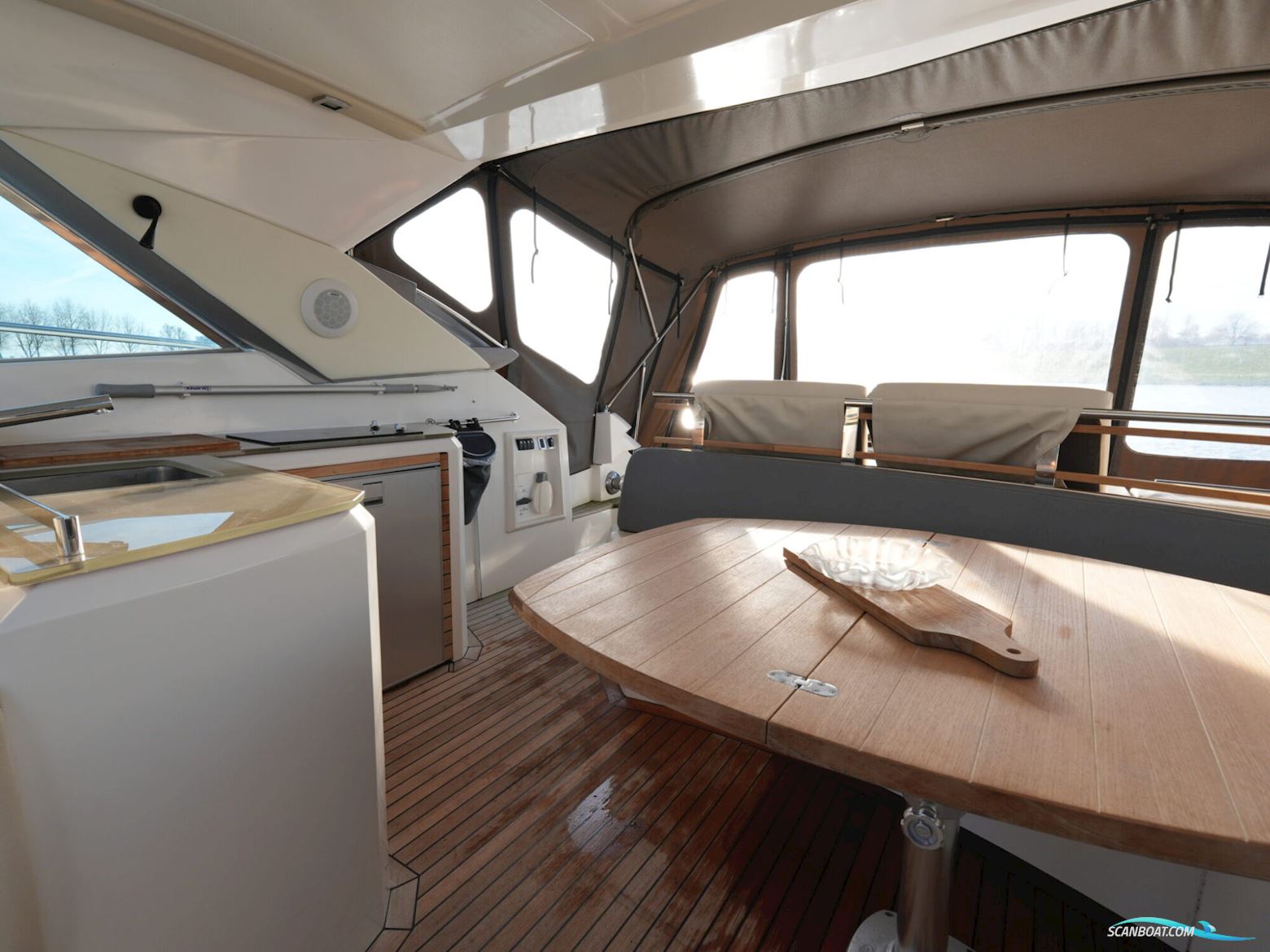 Sessa C46 HT IPS