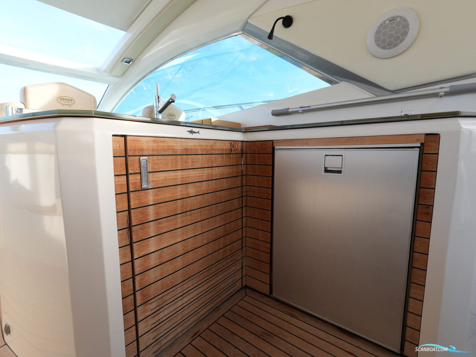 Sessa C46 HT IPS