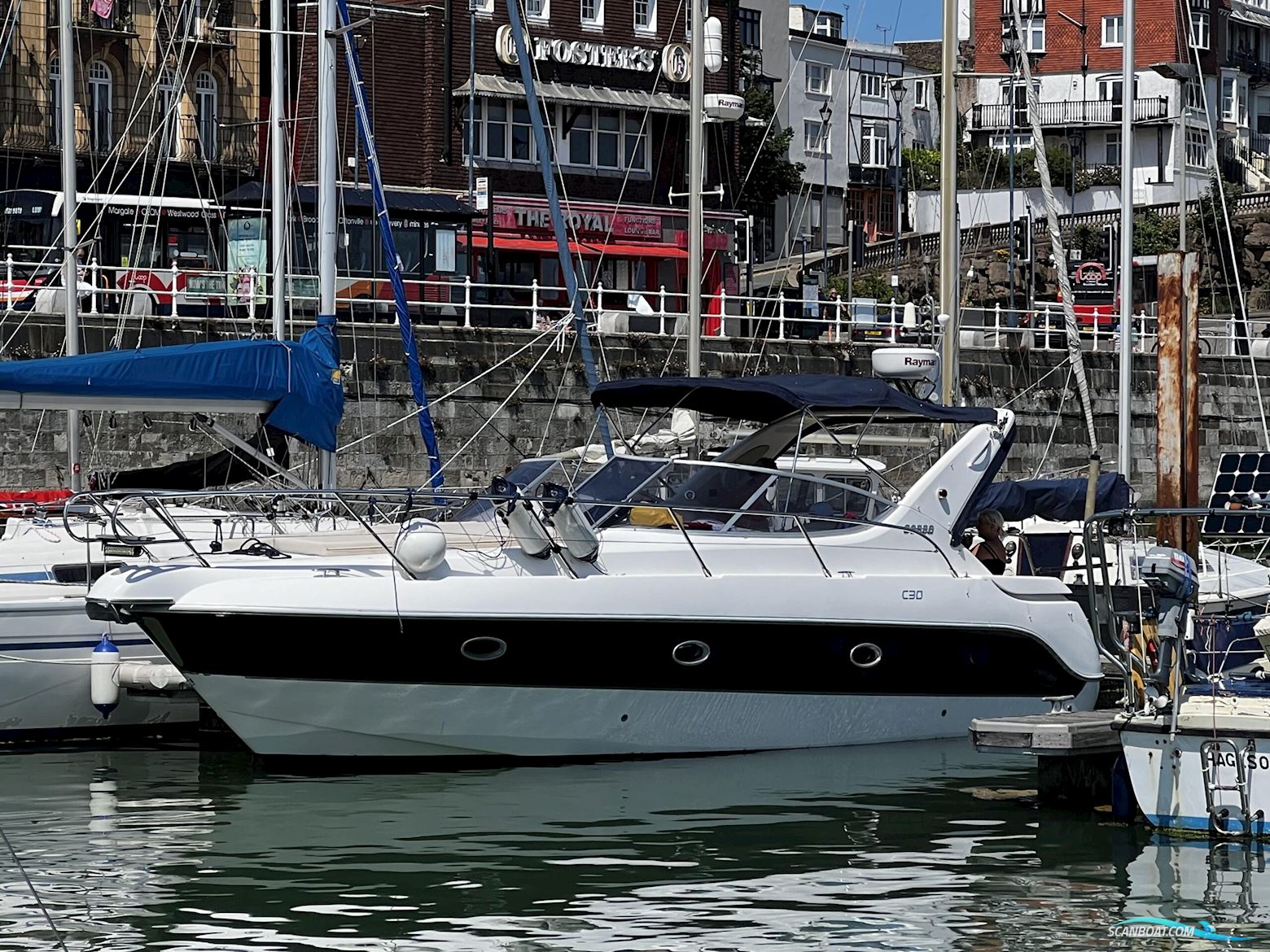 Sessa Marine C30 Motorbåd 2006, med Volvo Penta motor, England