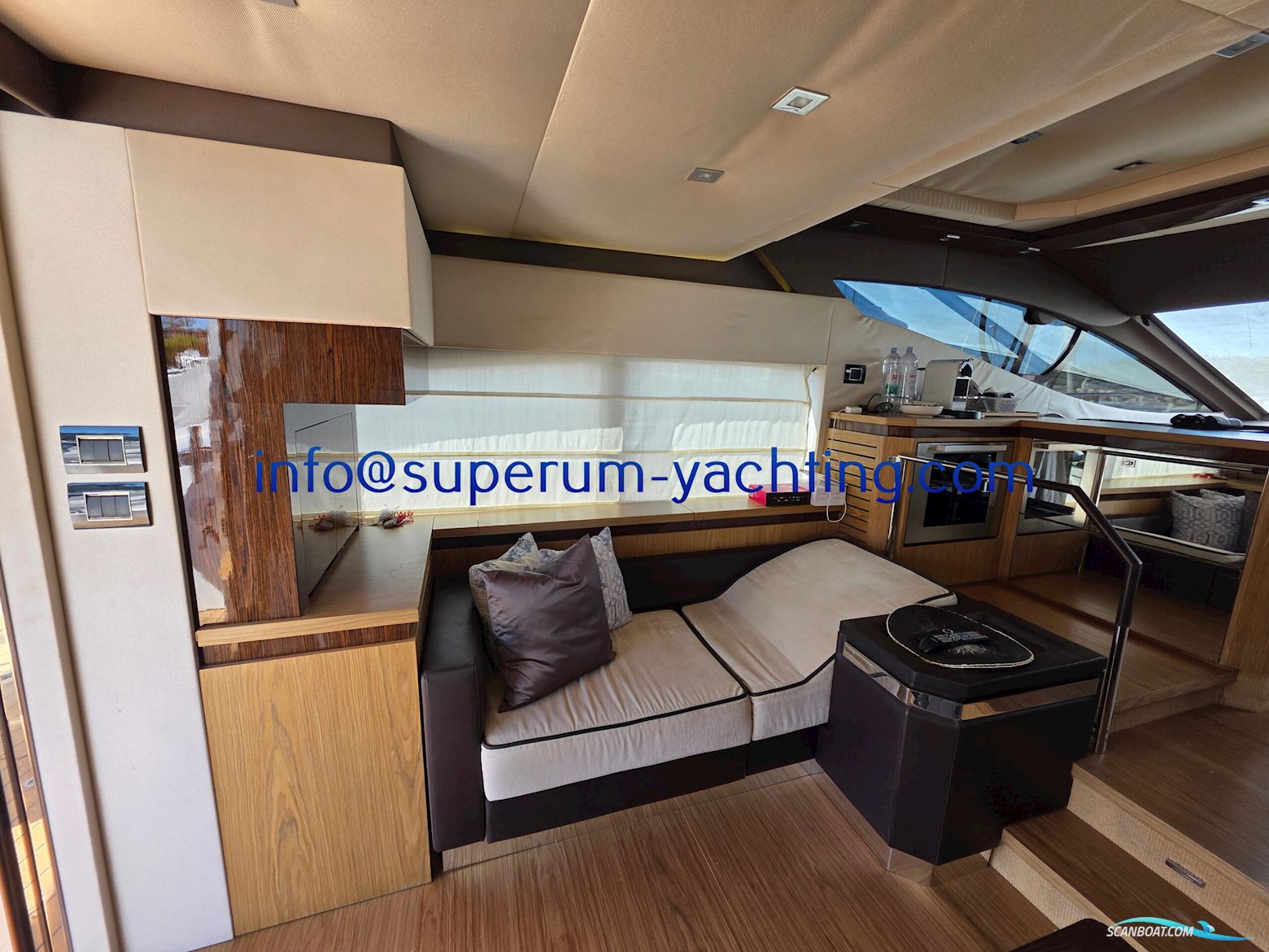 Sessa Marine F54 FLY