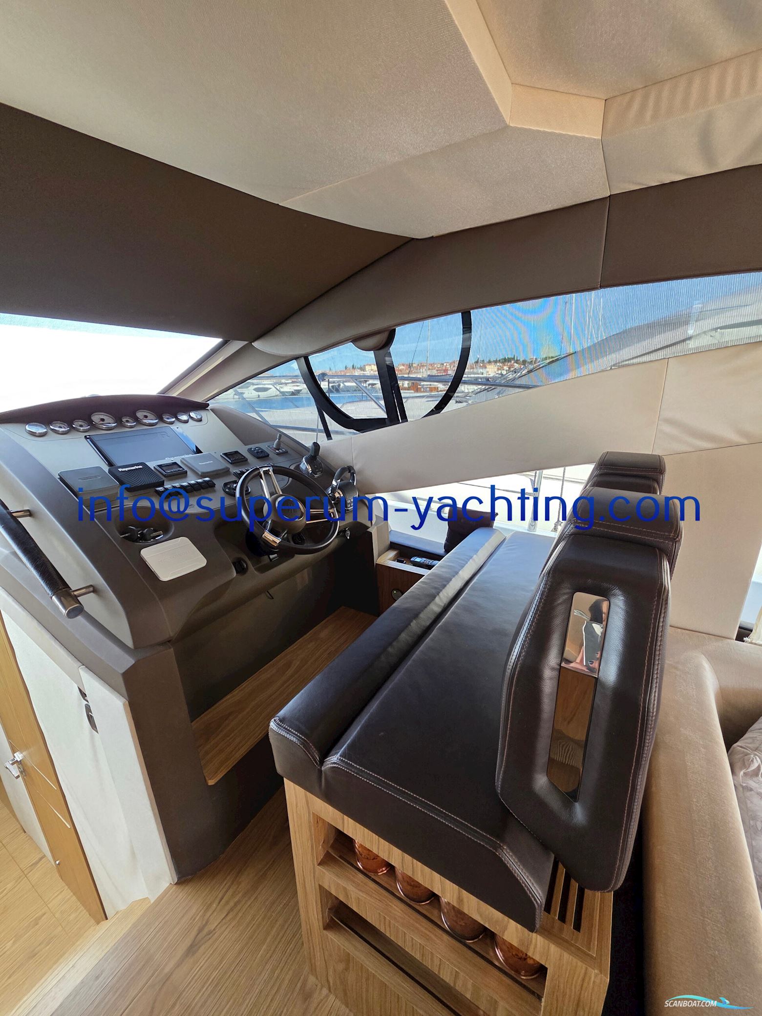 Sessa Marine F54 FLY