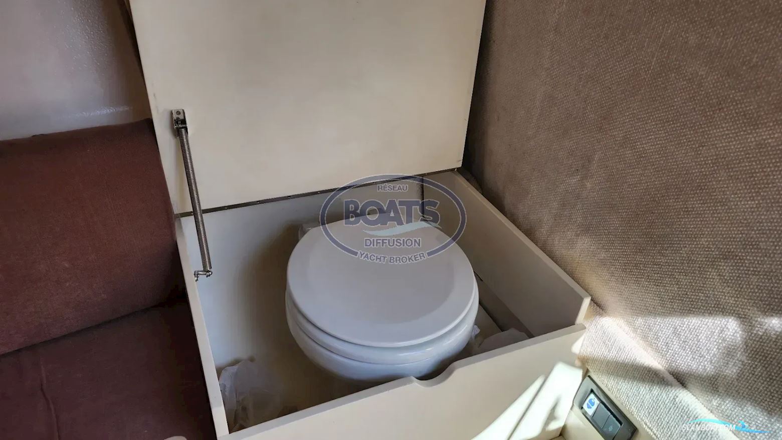 Sessa Marine ISLAMORADA 23