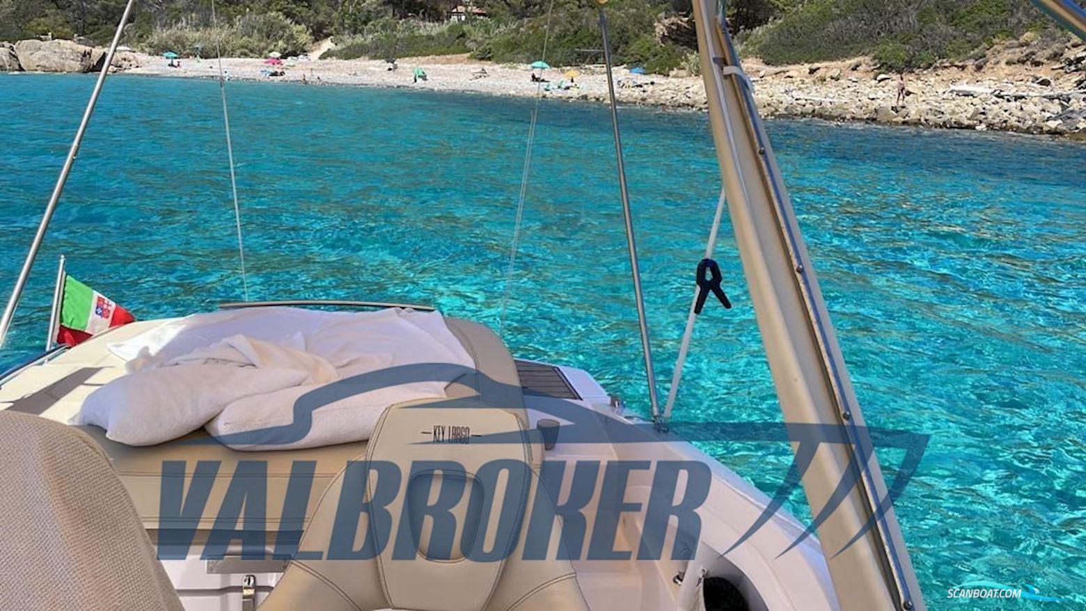 Sessa Marine Key Largo 24