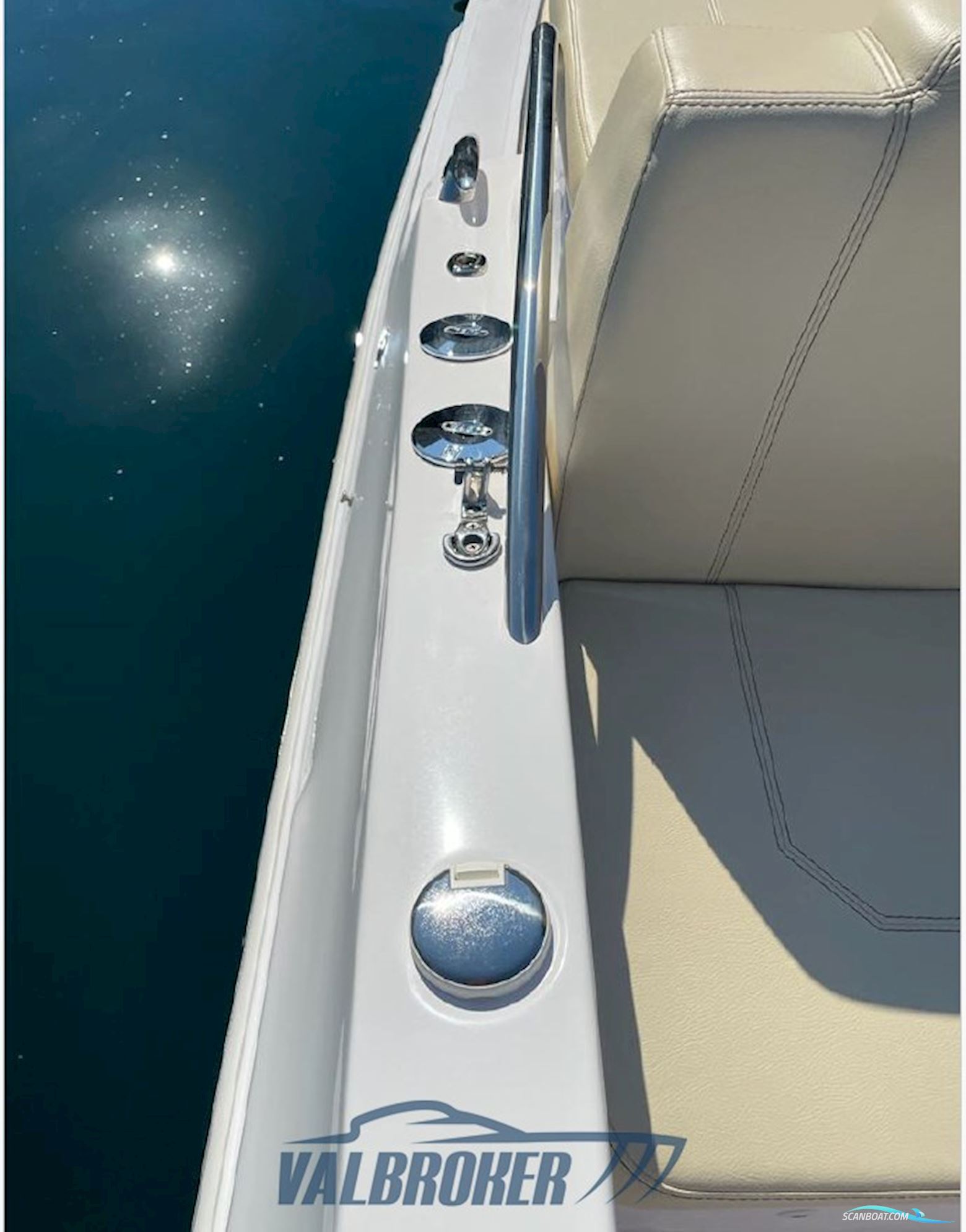 Sessa Marine Key Largo 24