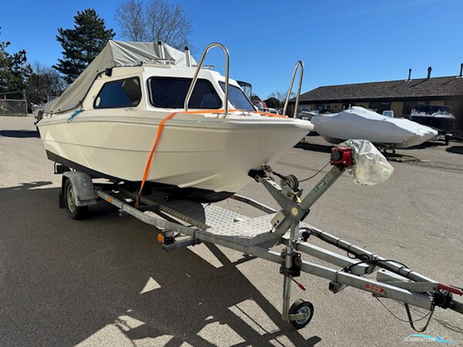 Shetland Cadet Med Suzuki DF50 hk – Inkl. Trailer og Kaleche