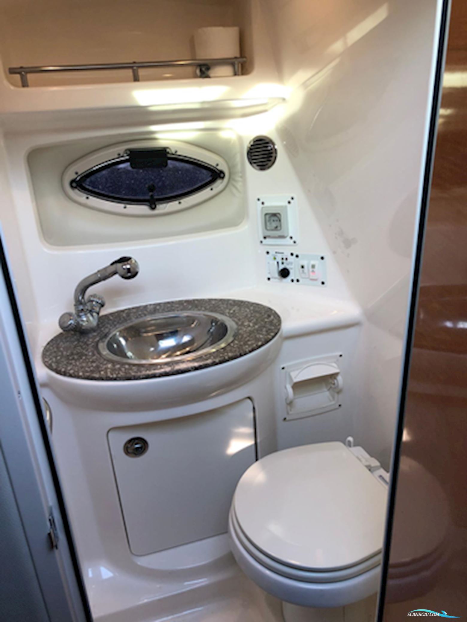 Signatur 270 (Sat 100.000.- ned )