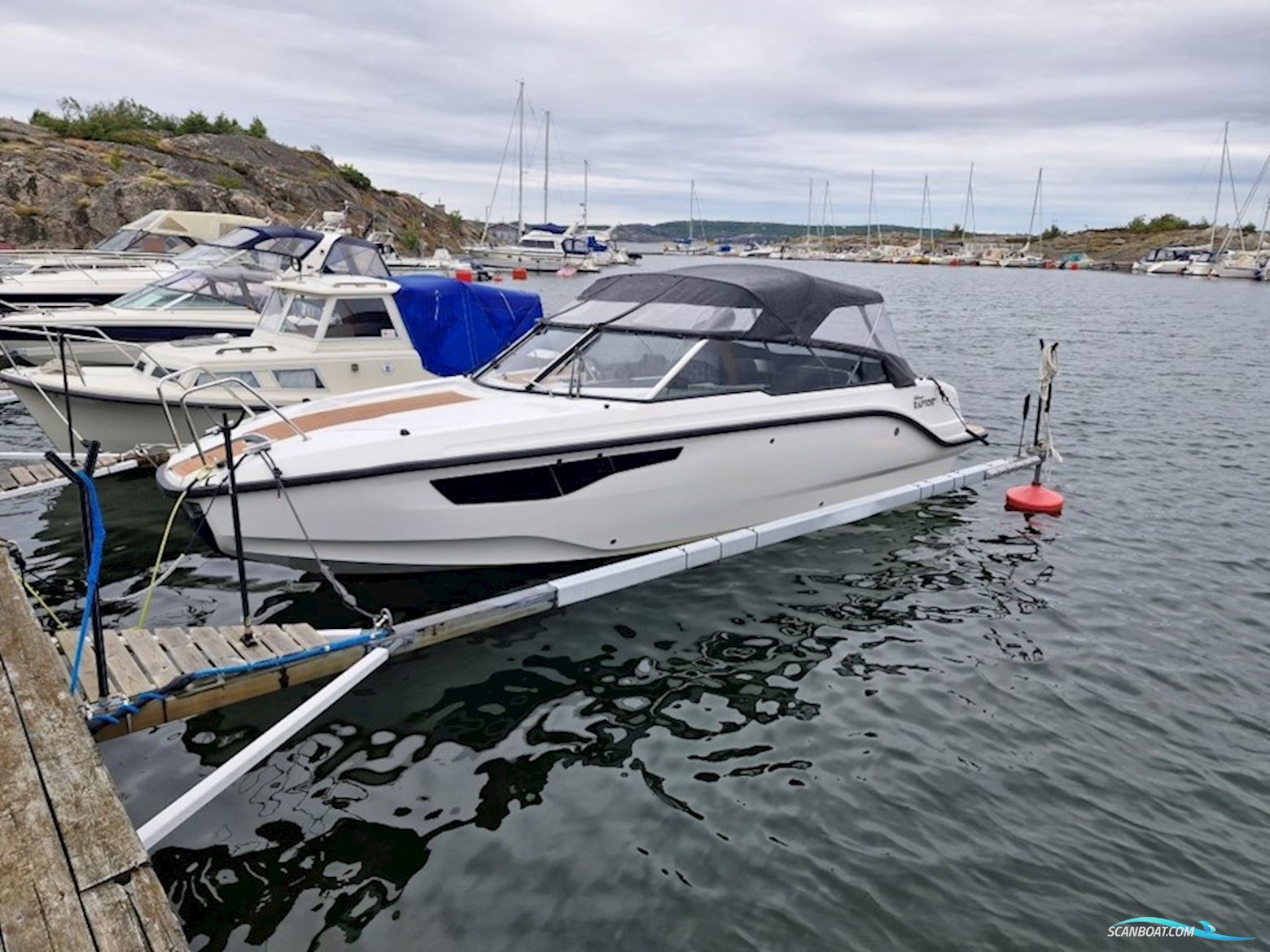 Silver Raptor Motorbåd 2022, med Yamaha F 300 motor, Sverige