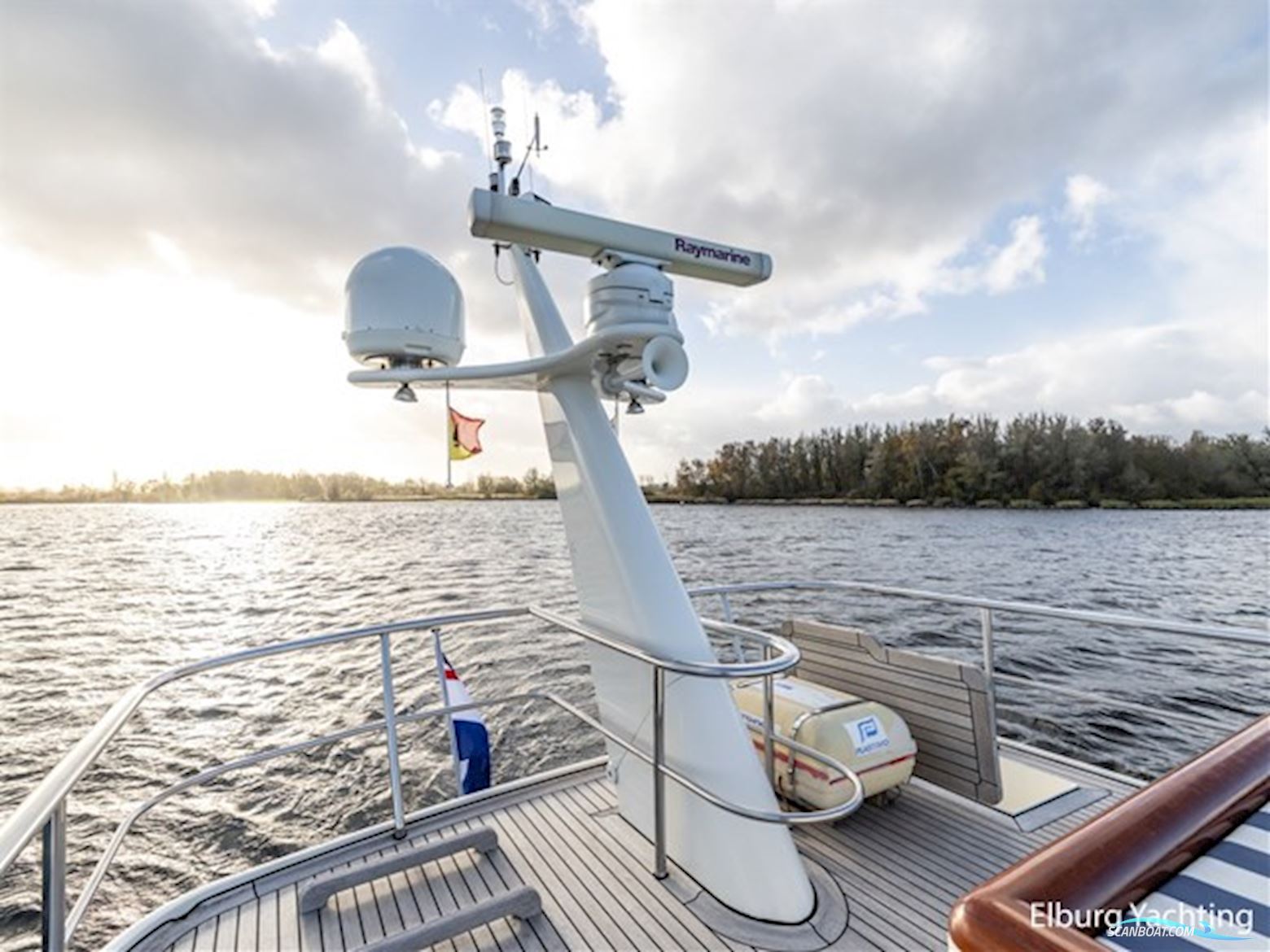 Silverline Trawler 1500