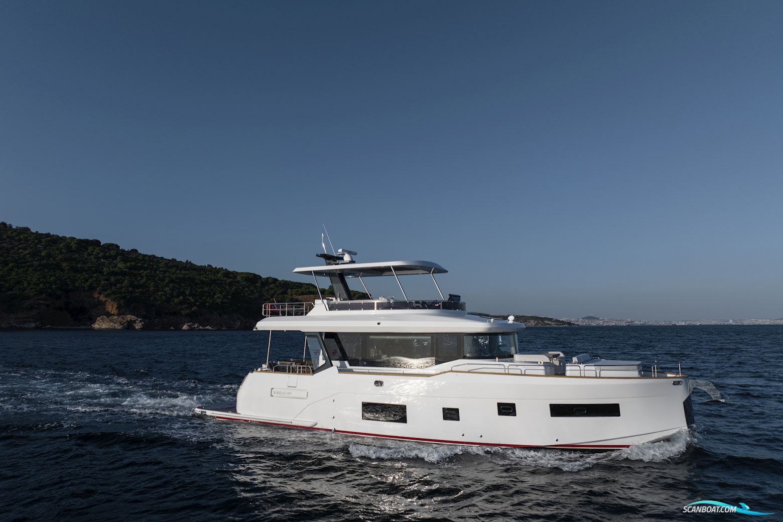 Sirena 60 Motorbåd 2025, med Engine type Volvo Penta,vælg mellem 2 x Volvo D11 670 HK eller 2 x Volvo D13 900 HK,Hk 670,diesel
 motor, Danmark